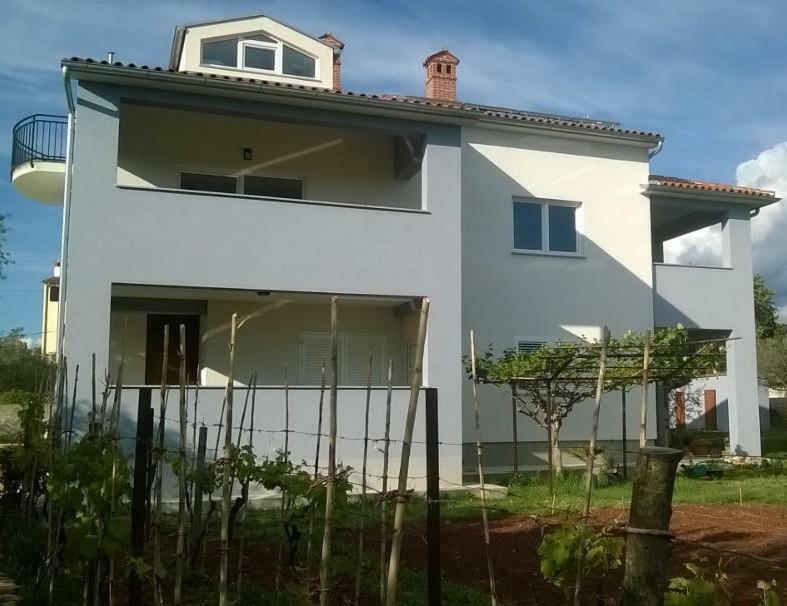 Apartments Villa Ulivo - Apartment Sol Fazana Ngoại thất bức ảnh